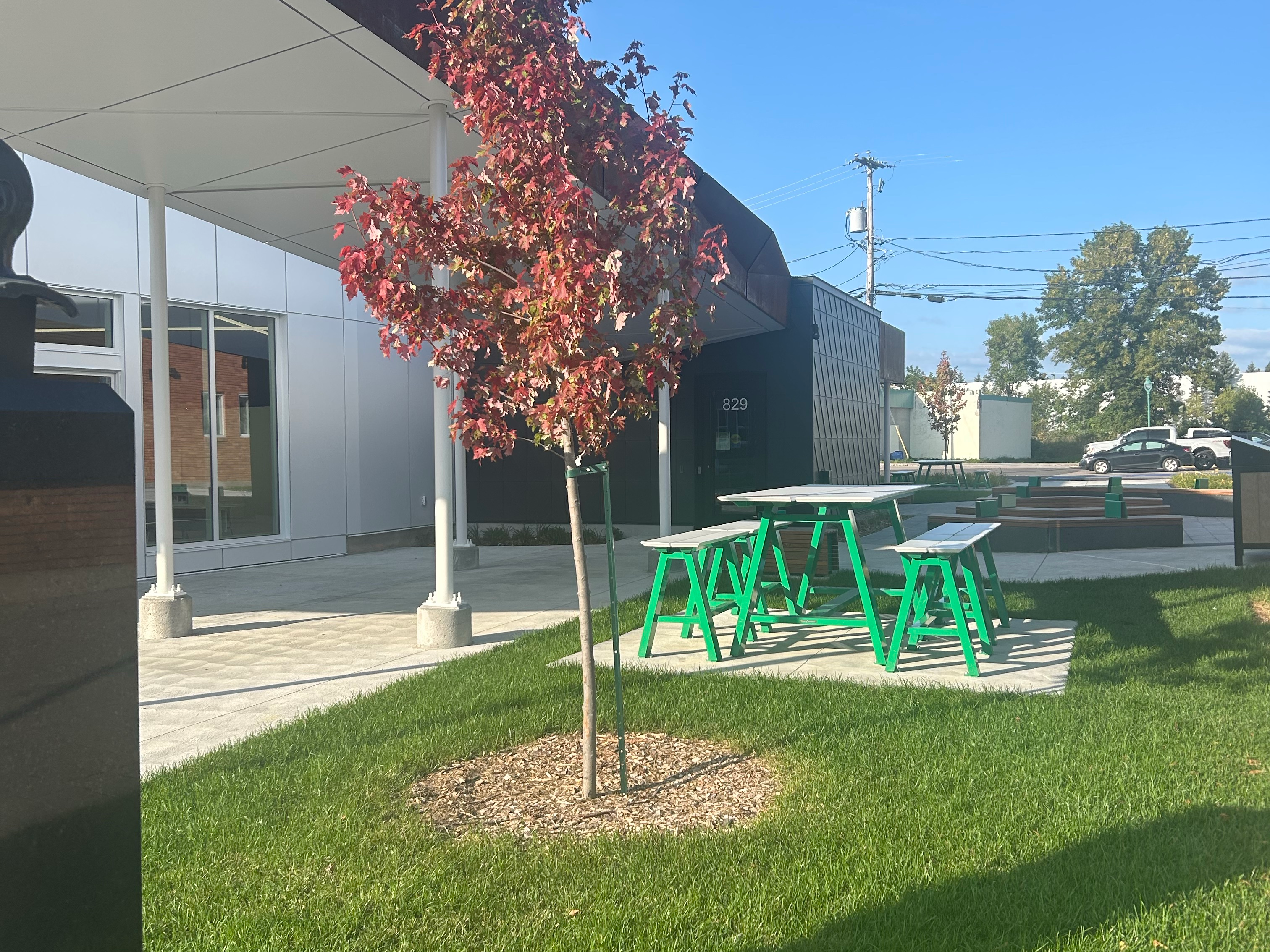 Inauguration de la Place Thérèse-Brassard